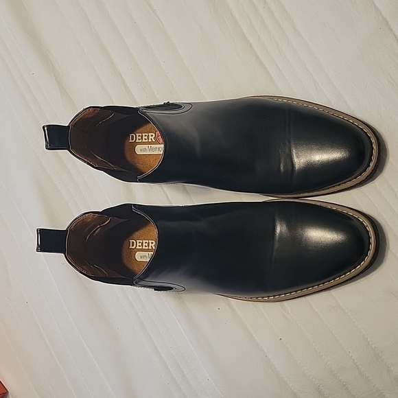 NEW Chelsea boot, Deer Stags sz 9.5 - Picture 2 of 5